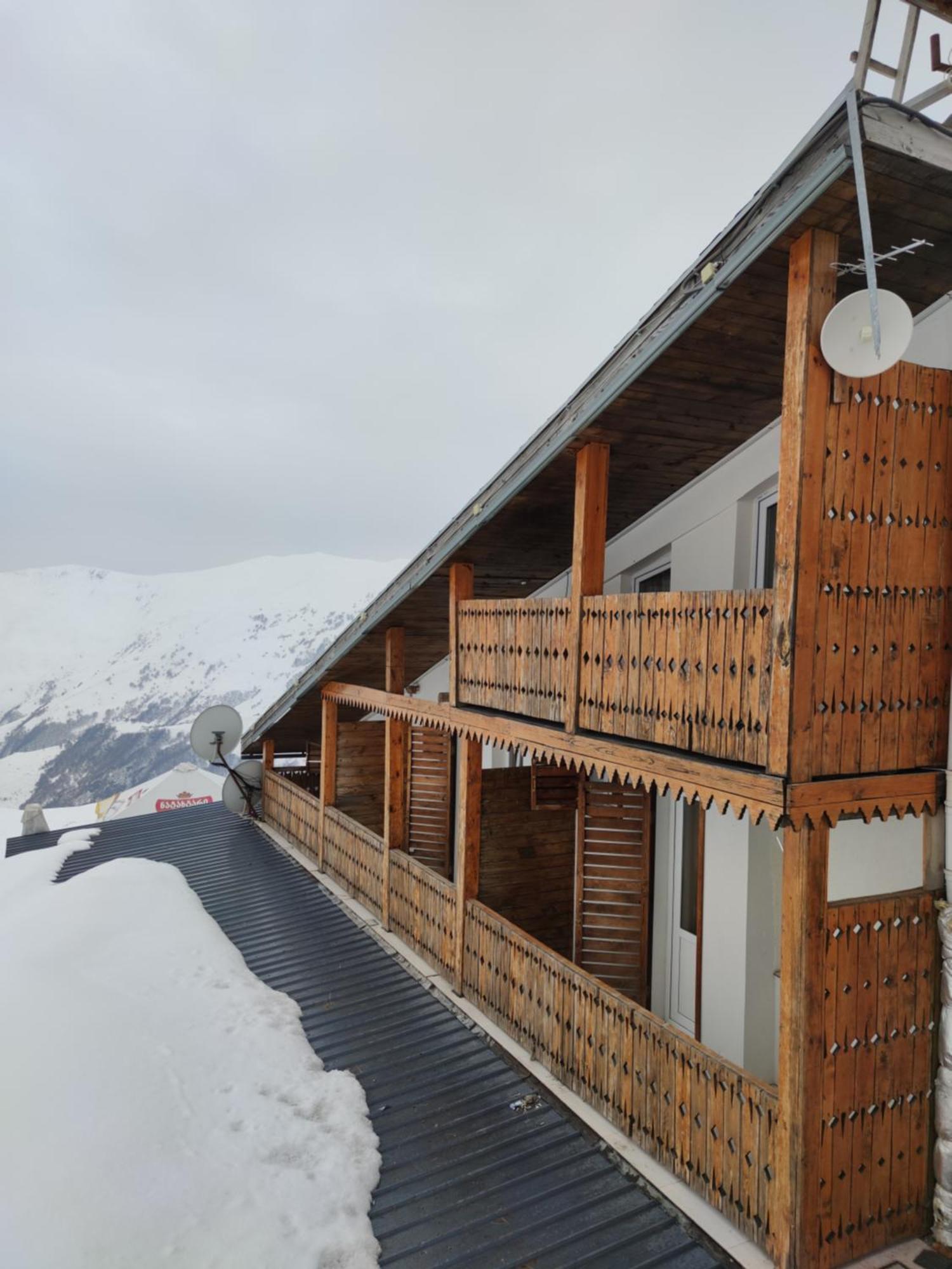 Hotel Zemo Aragvi Gudauri Exterior photo